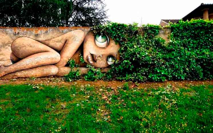 стрит-арт девушка