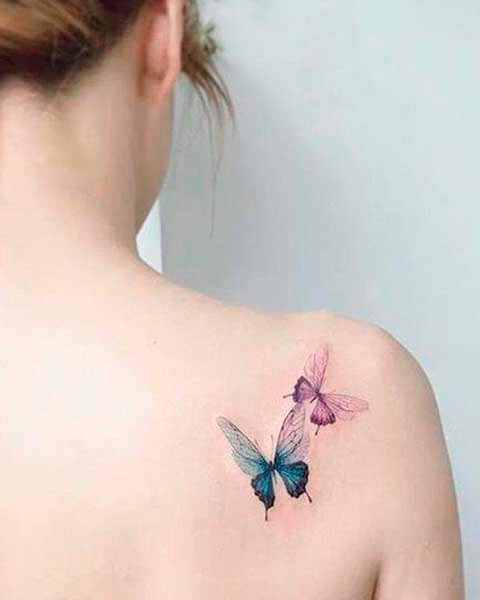 тату бабочек на спине