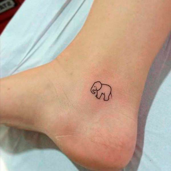 тату слоника на ноге