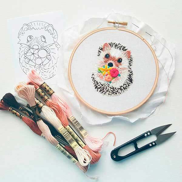 вышитый ежик