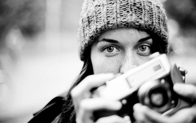 девушка фотограф