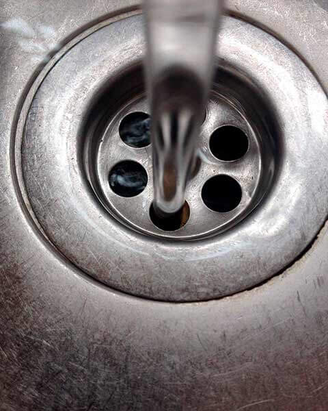 кран с водой